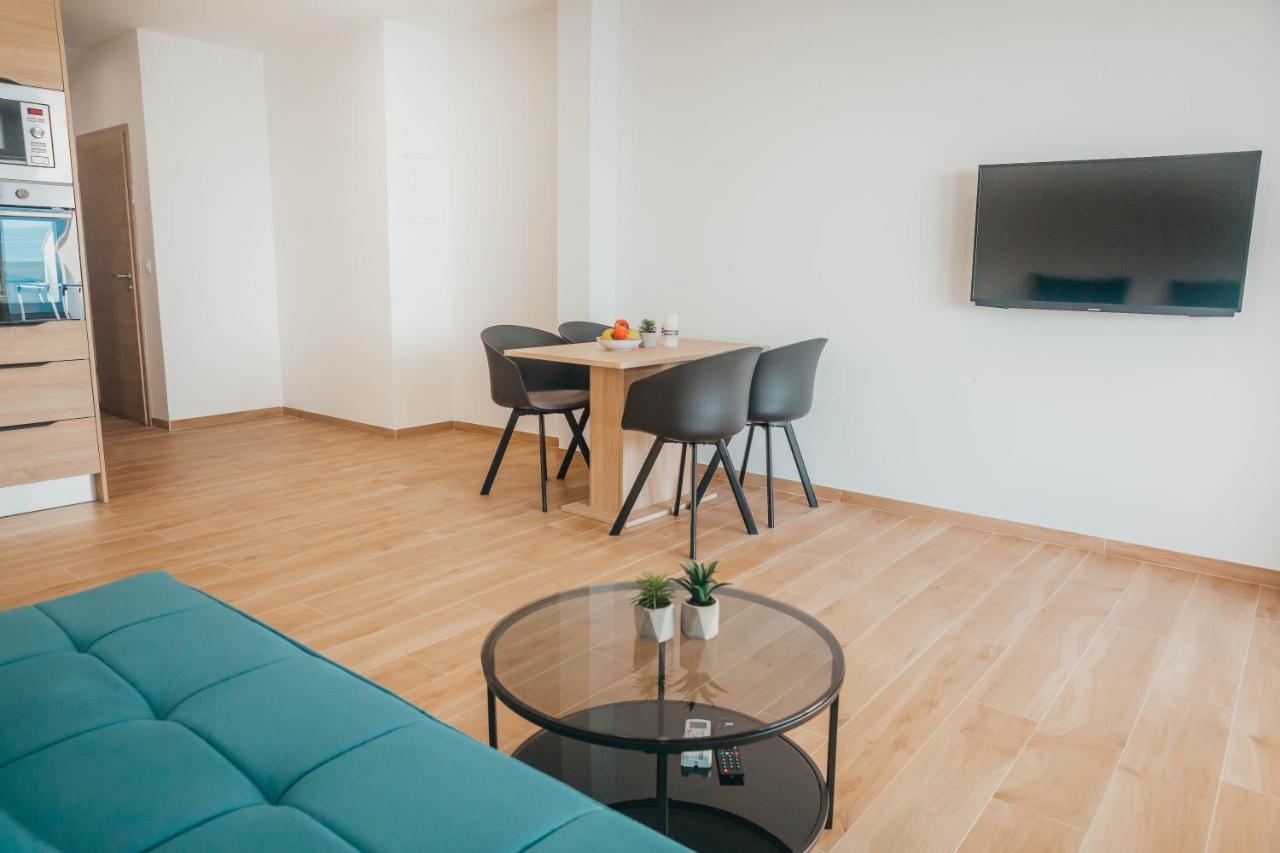 Apartments Nina Brist Esterno foto